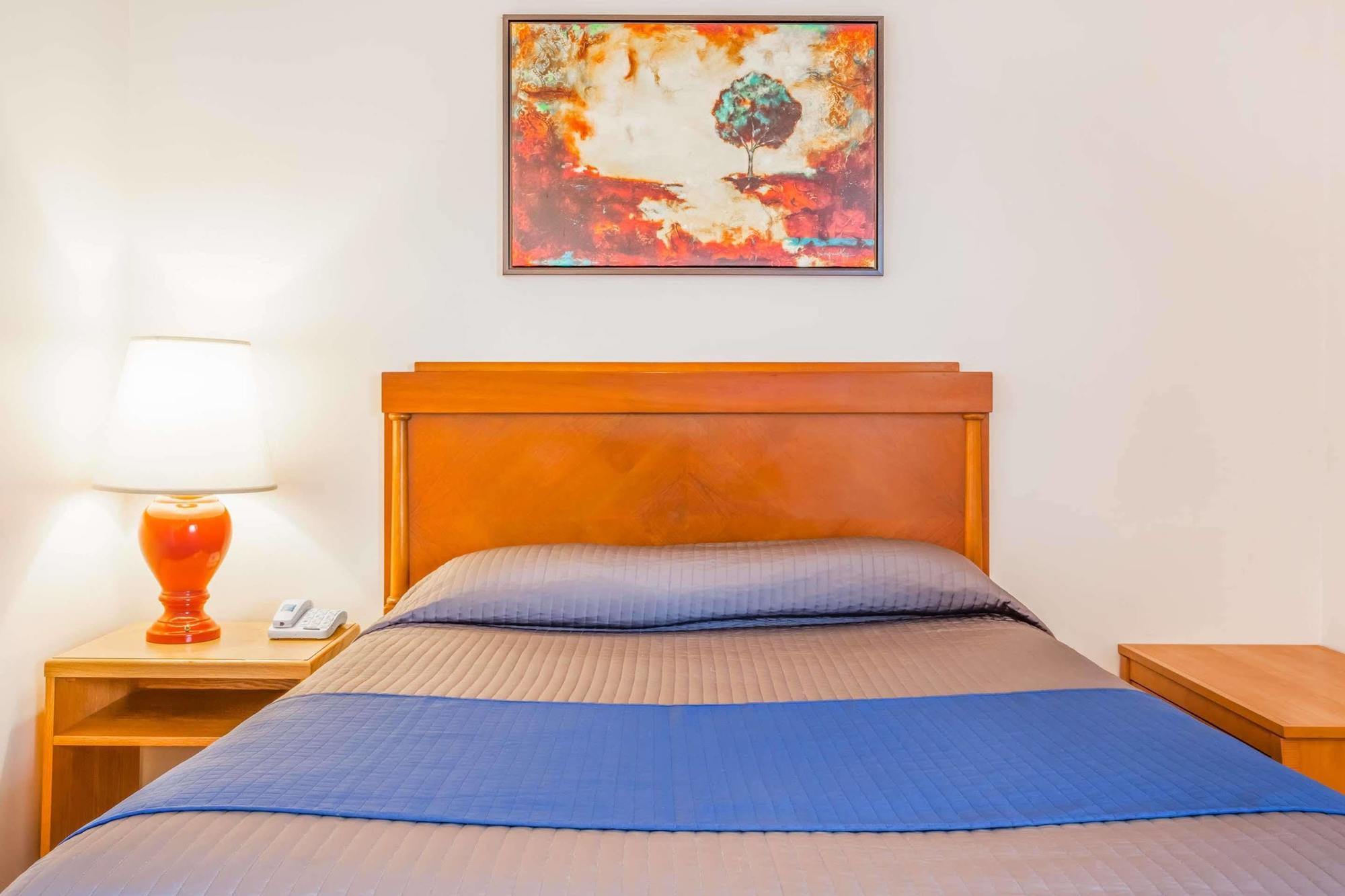 Knights Inn Merritt Ngoại thất bức ảnh
