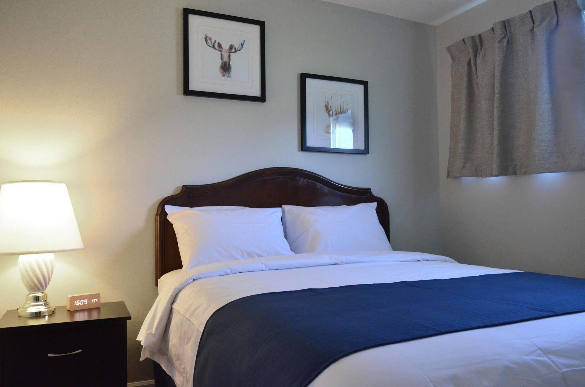 Knights Inn Merritt Ngoại thất bức ảnh